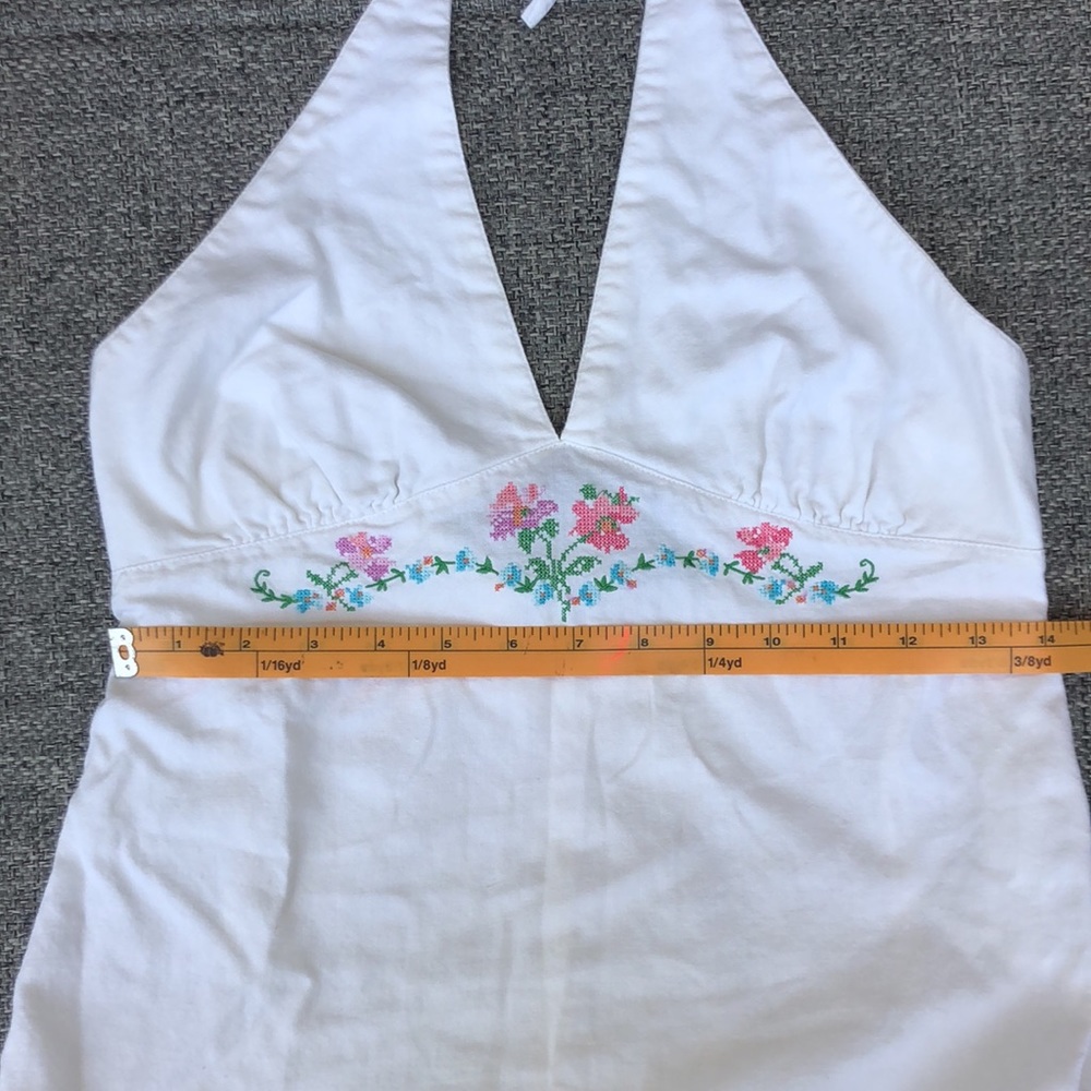 Roxy white halter dress with cross-stitched flowers - Picture 6 of 8
